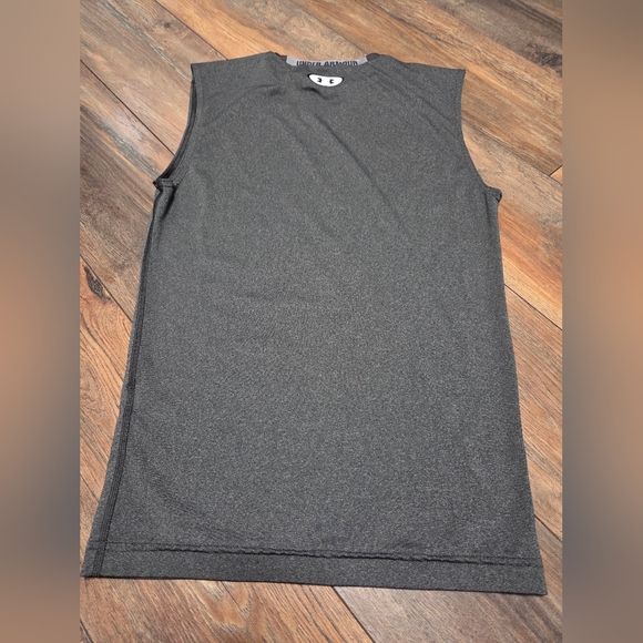Under Armour Charcoal Compression Top - Picture 4 of 4